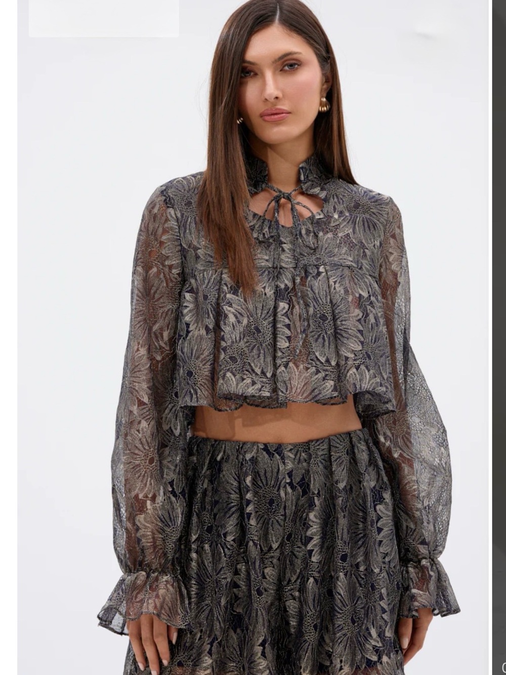 AKIRA BEST GUEST LACE CROP BLOUSE, size XL NWT